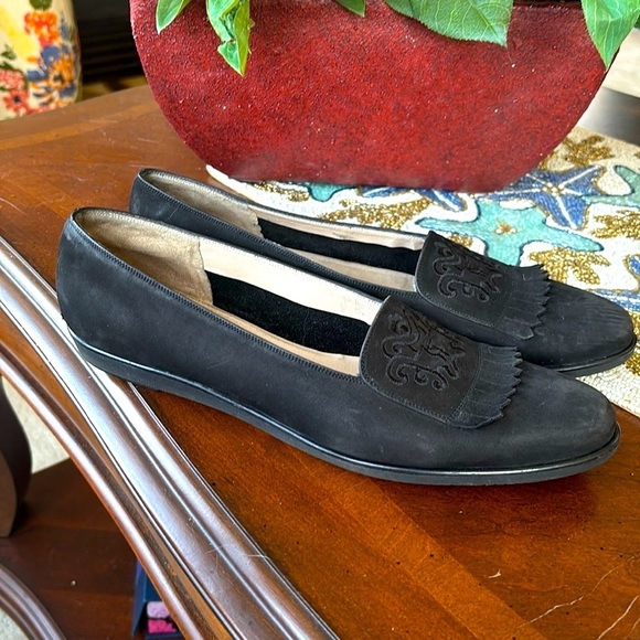 Salvatore Ferragamo Black Suede Leather Loafers Slip On Shoes Embroidered Logo - Picture 12 of 16